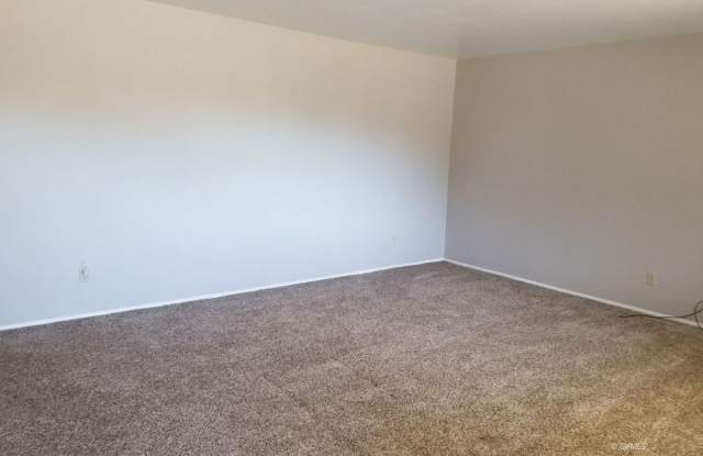3986 W Golf Course Rd Gallery 2