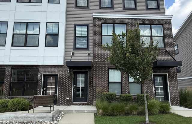 25 Midway Road N photos photos