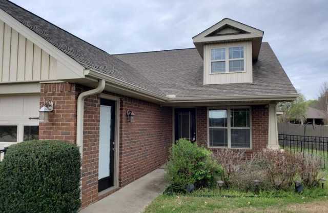 363 Northlake Drive Gallery 4