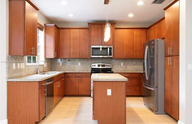 2028 SW 16th Terrace 2028, Fort Lauderdale, FL 33315 photos photos