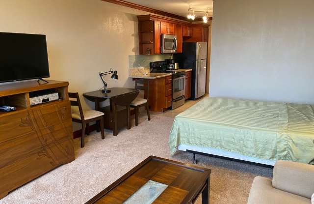 Furnished Honokowai East unit. $2050 + tax. ALL Utilities Included !! photos photos