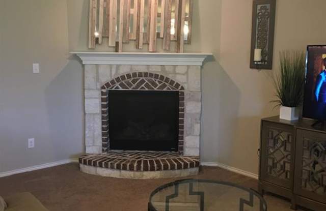 1813 Ridge Creek Lane Gallery 2