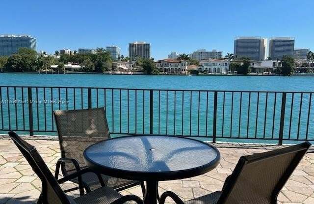 10101 E Bay Harbor Dr - 10101 East Bay Harbor Drive, Bay Harbor Islands, FL 33154