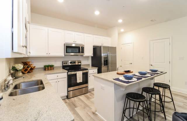 114 Cabot Lane photos photos