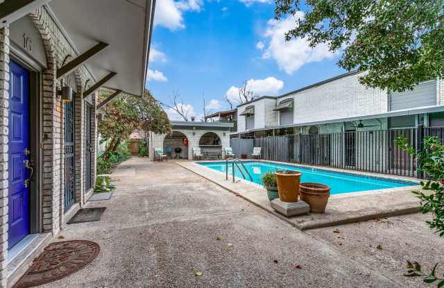 2-BEDROOM CONDO AT OLMOS PARK TOWNHOMES photos photos