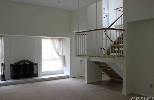 17067 Escalon Dr Gallery 3