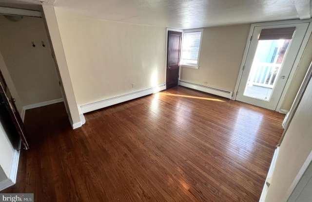 18 MERCER Avenue photos photos