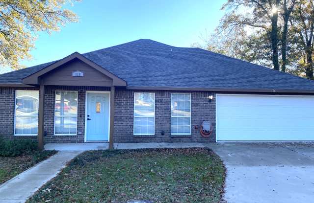 116 Westpark Street - 116 Westpark Street, Pittsburg, TX 75686