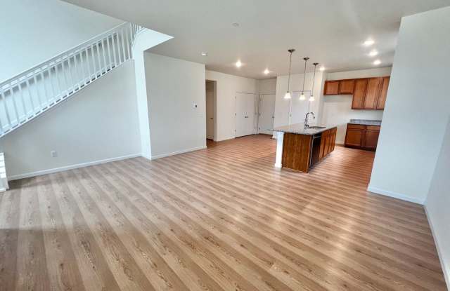STUNNING 3 bed 2.5 bath new build home in Fort Collins! photos photos