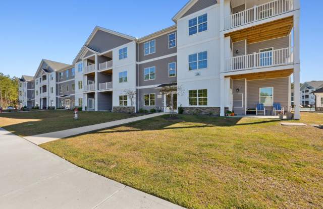 Lakeview Terrace Gallery 2