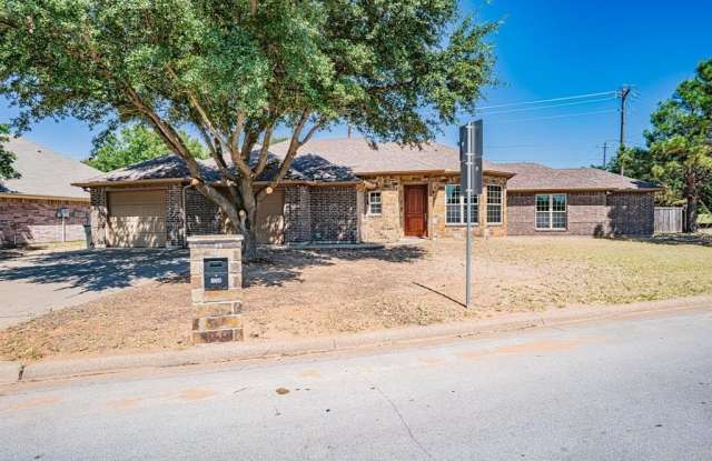 1200 Chaparral Lane photos photos
