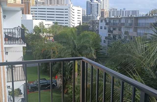 18100 Atlantic Blvd photos photos