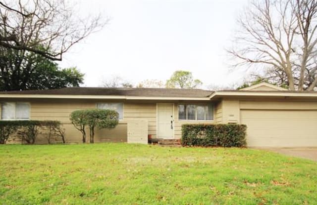 1204 Sherwood Drive - 1204 Sherwood Drive, Arlington, TX 76013