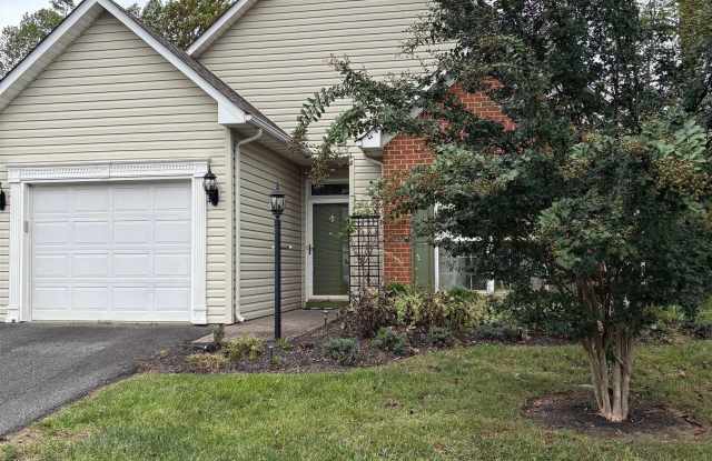 127 DEERWOOD DR - 127 Deerwood Drive, Hollymead, VA 22911