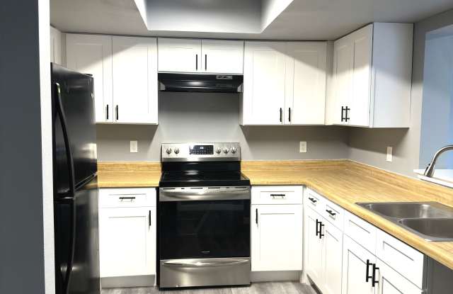 403 Hartline Drive Gallery 4