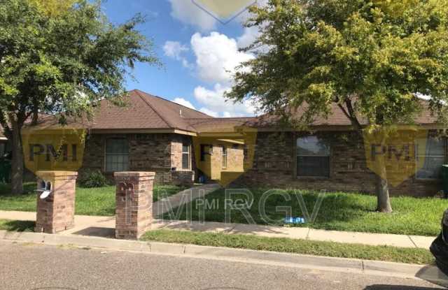1507 E Coyote St photos photos