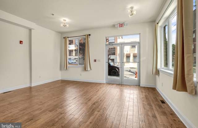1848 N HANCOCK Street Gallery 2