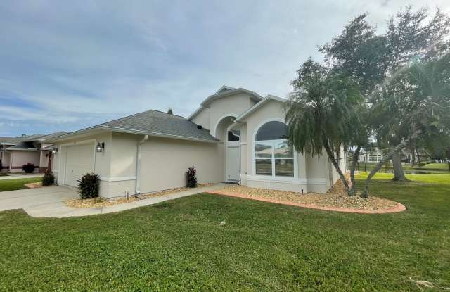 1687 Arash Circle, Waterfront pool home - 1687 Arash Circle, Port Orange, FL 32128