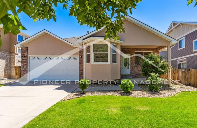 Spacious Home with Central AC and Washer/Dryer photos photos
