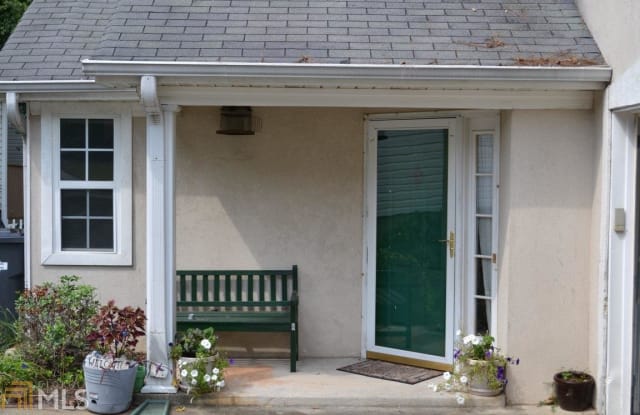605 N Fairfield Dr - 605 N Fairfield Dr, Peachtree City, GA 30269