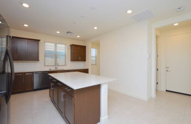 671 North Abalone Drive Gallery 3