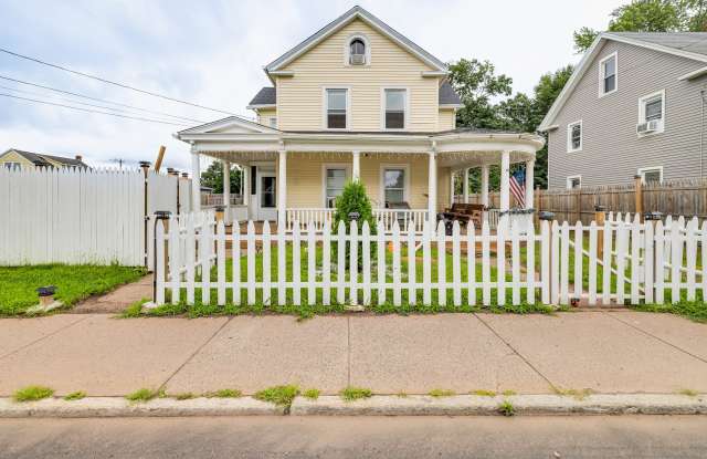 43 Birch Street photos photos