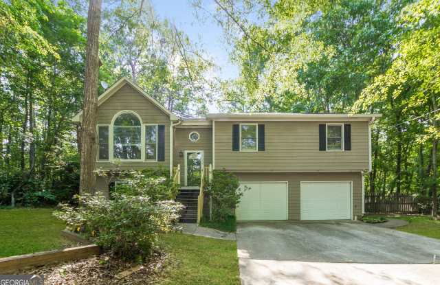 294 Oak Landing Circle - 294 Oak Landing Circle, Paulding County, GA 30134