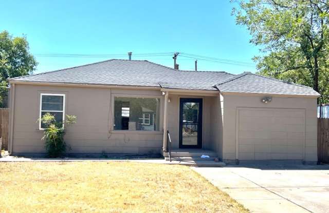 1513 41st Street photos photos