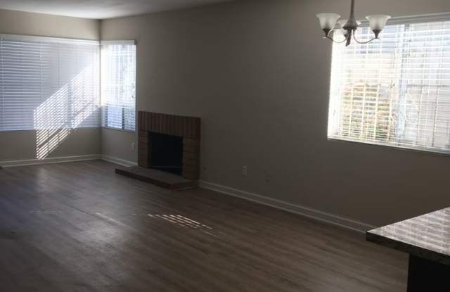 1726 Petal Drive Gallery 3