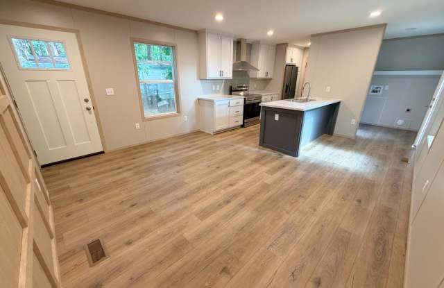 30528 Black Duck Drive Gallery 4