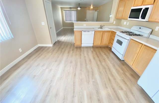 7800 Olympus Avenue Gallery 3