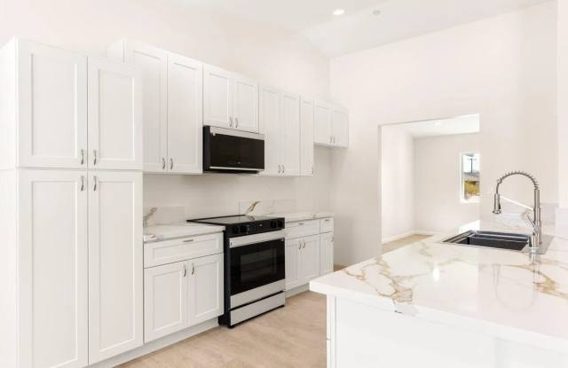 21471 Reed Place photos photos