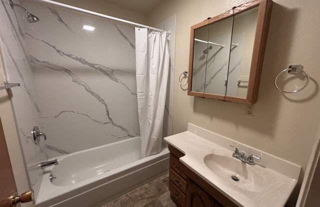 2847 Moulton Dr - 2847 Moulton Drive, Placerville, CA 95667