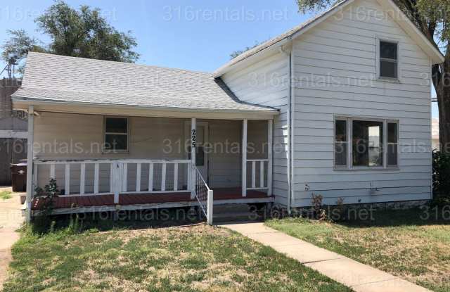 $945 - 3 bed 1 bath - Single Family Home photos photos