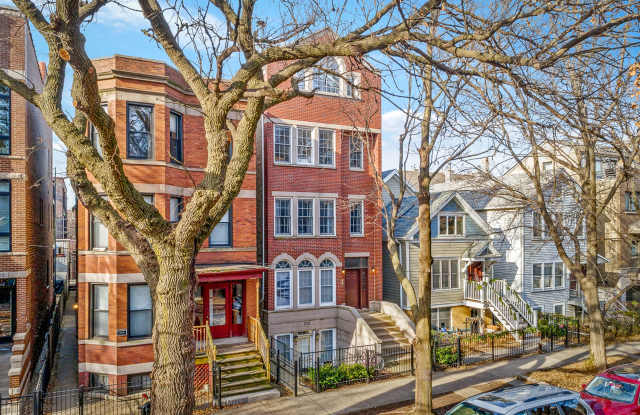 2732 N Wayne Ave photos photos