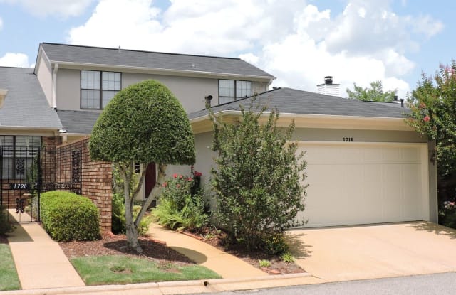 1718 Dauphine Drive - 1718 Dauphine Drive, Tuscaloosa, AL 35406