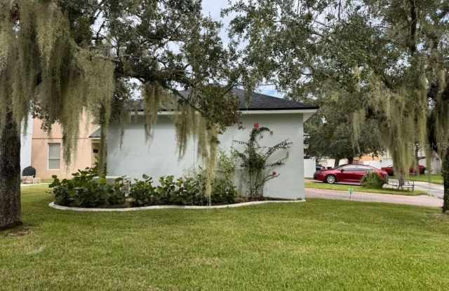 6466 OLD CARRIAGE Road Gallery 4