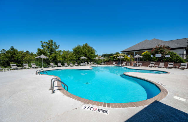 Smoky Crossing Apartment Homes Gallery 3