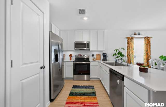 Charming 3-Bedroom Home in Bertram, Texas  408 Heritage Grove Rd., Bertram, TX Gallery 4