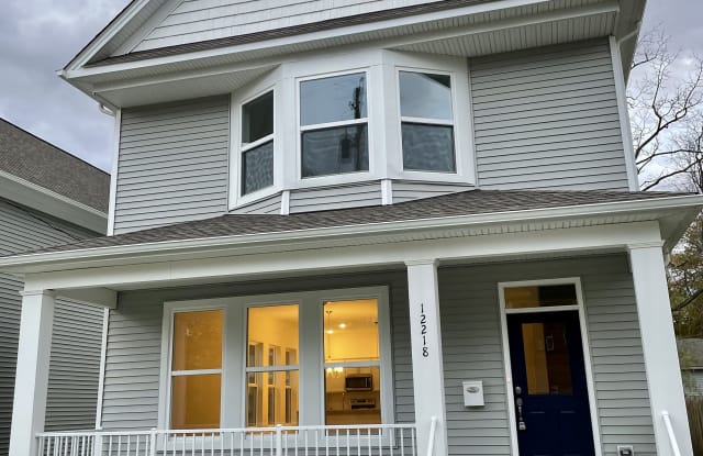 12218 Ashbury Avenue - 12218 Ashbury Avenue, Cleveland, OH 44106