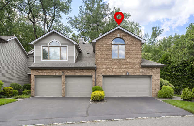 81 Lakeview Dr photos photos