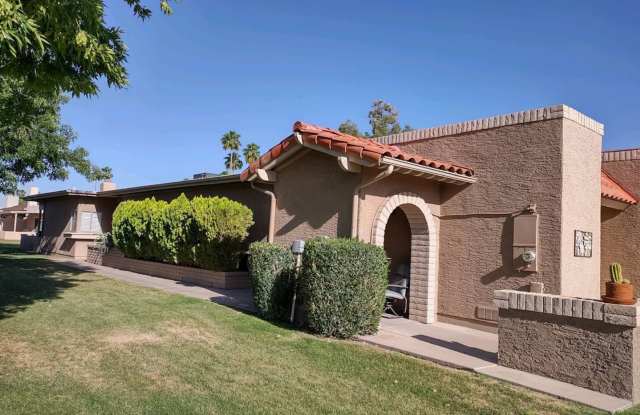 Furnished townhome rental in Sun Lakes Cottonwood Country Club photos photos