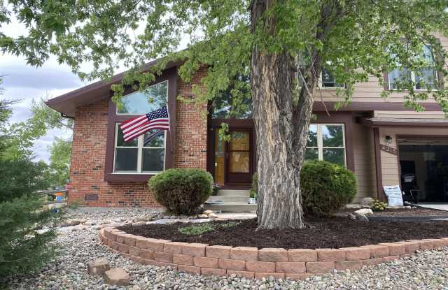 4215 Cromwell Court photos photos
