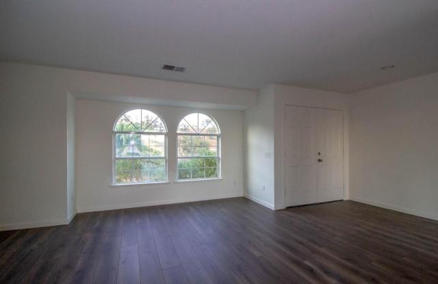 21284 Hidden Lake Blvd Gallery 4