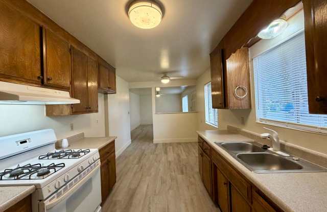 ***MOVE IN SPECIAL $500 OFF FIRST MONTHS RENT***3 BED 1 BATH HOME LOCATED IN THE STARVIEW ESTATES SUBDIVISION photos photos