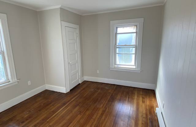 220 Kensington Avenue - 3 Gallery 4