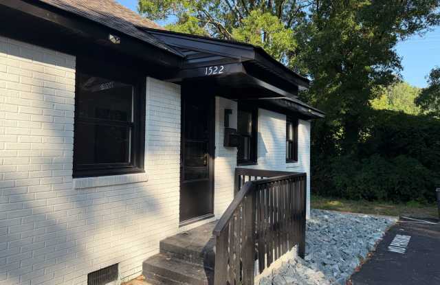 Cute 2 Bedroom Duplex in Enderly Park!! Gallery 1
