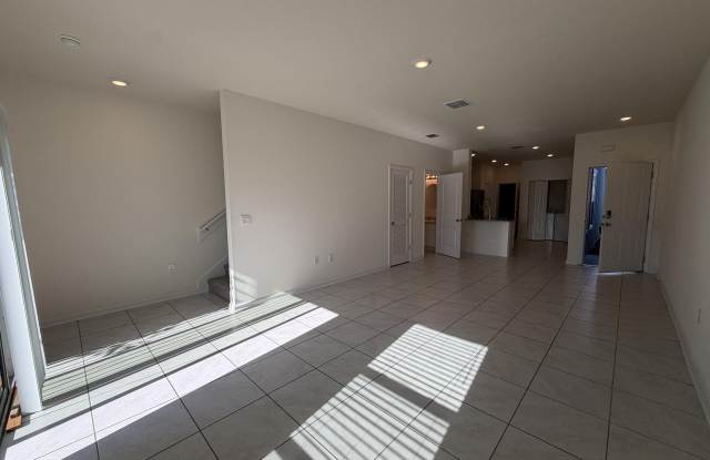 35 OARSMAN CROSSING Drive Gallery 4