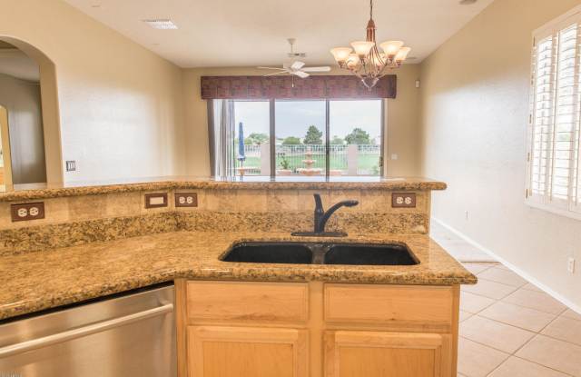 Gated and on the golf course in Goodyear! Gallery 4