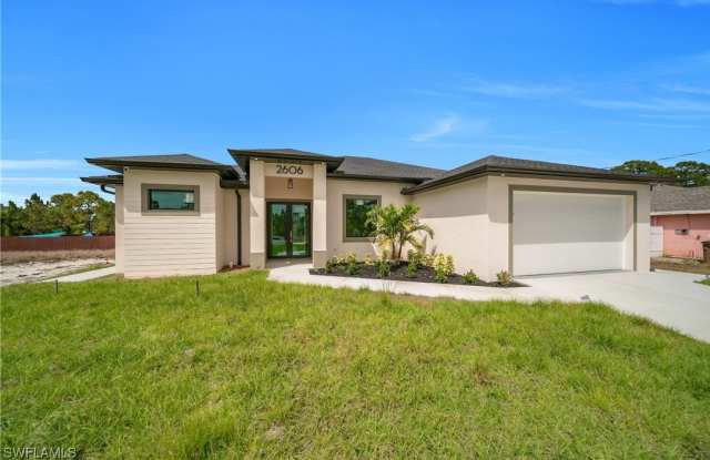 2606 34th Street SW photos photos